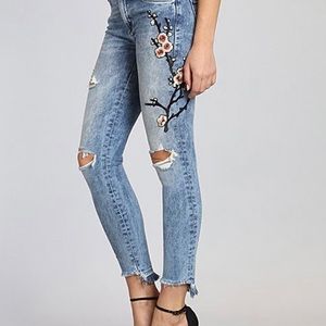 Mavi - nwt- Tess Japanese Embroidery - high rise